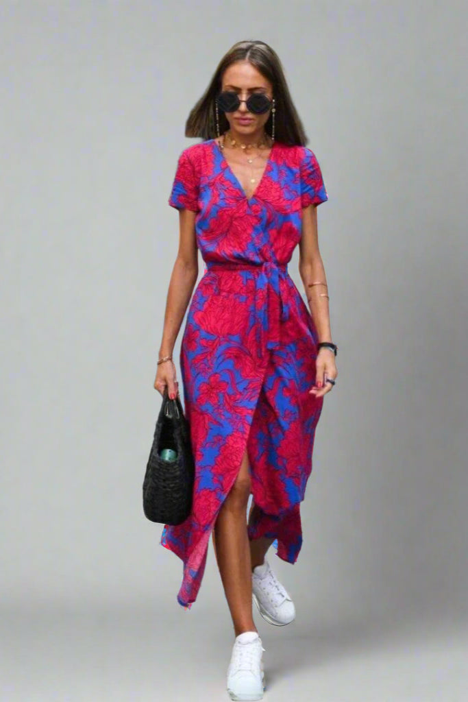 Suzanne - Elegante vestido con escote en V.