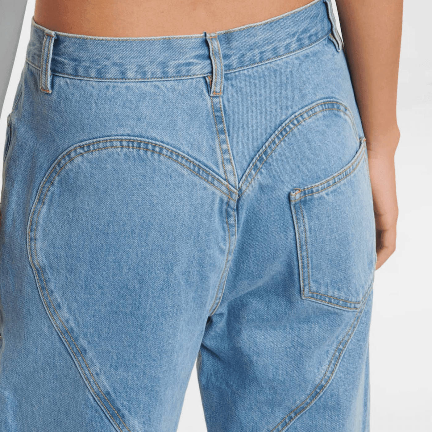 LIRIANA Jeans.