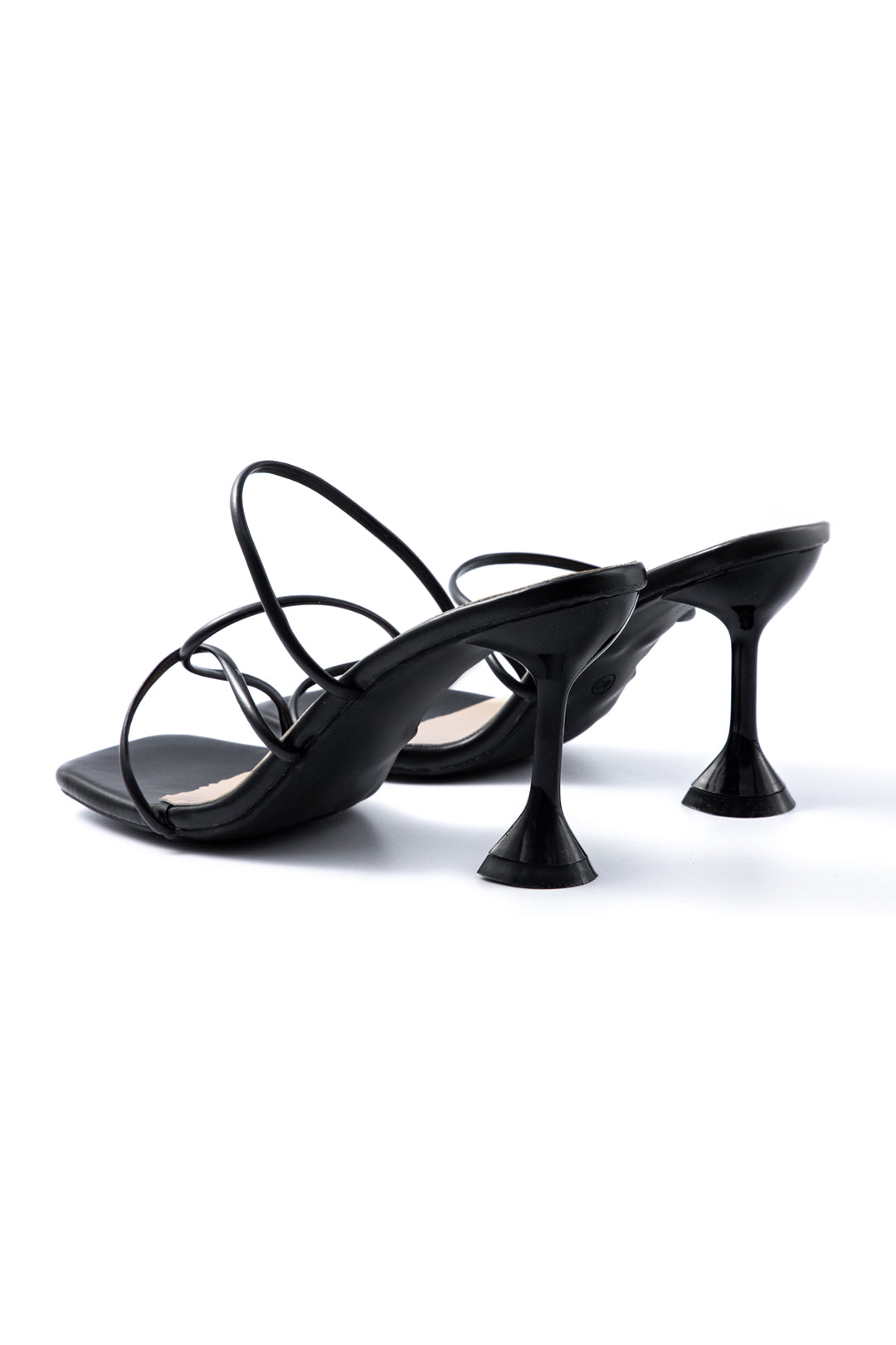 Tacones Altos Sin Correa en el Tobillo con Punta Abierta.