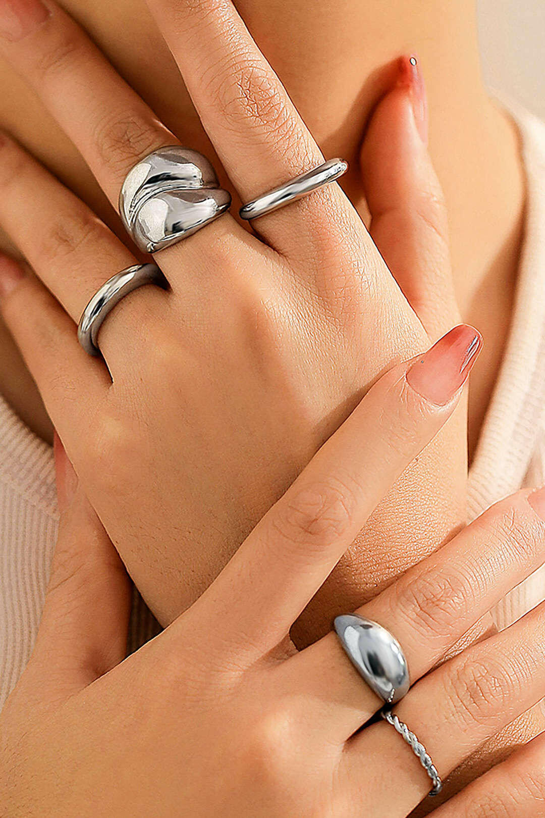 Juego de Anillos de Metal de 4 Piezas.