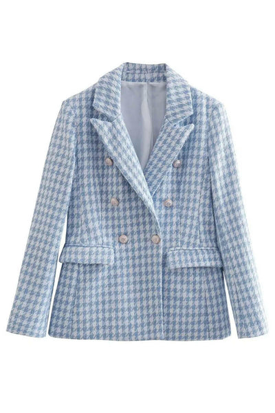 Blazer Claire.