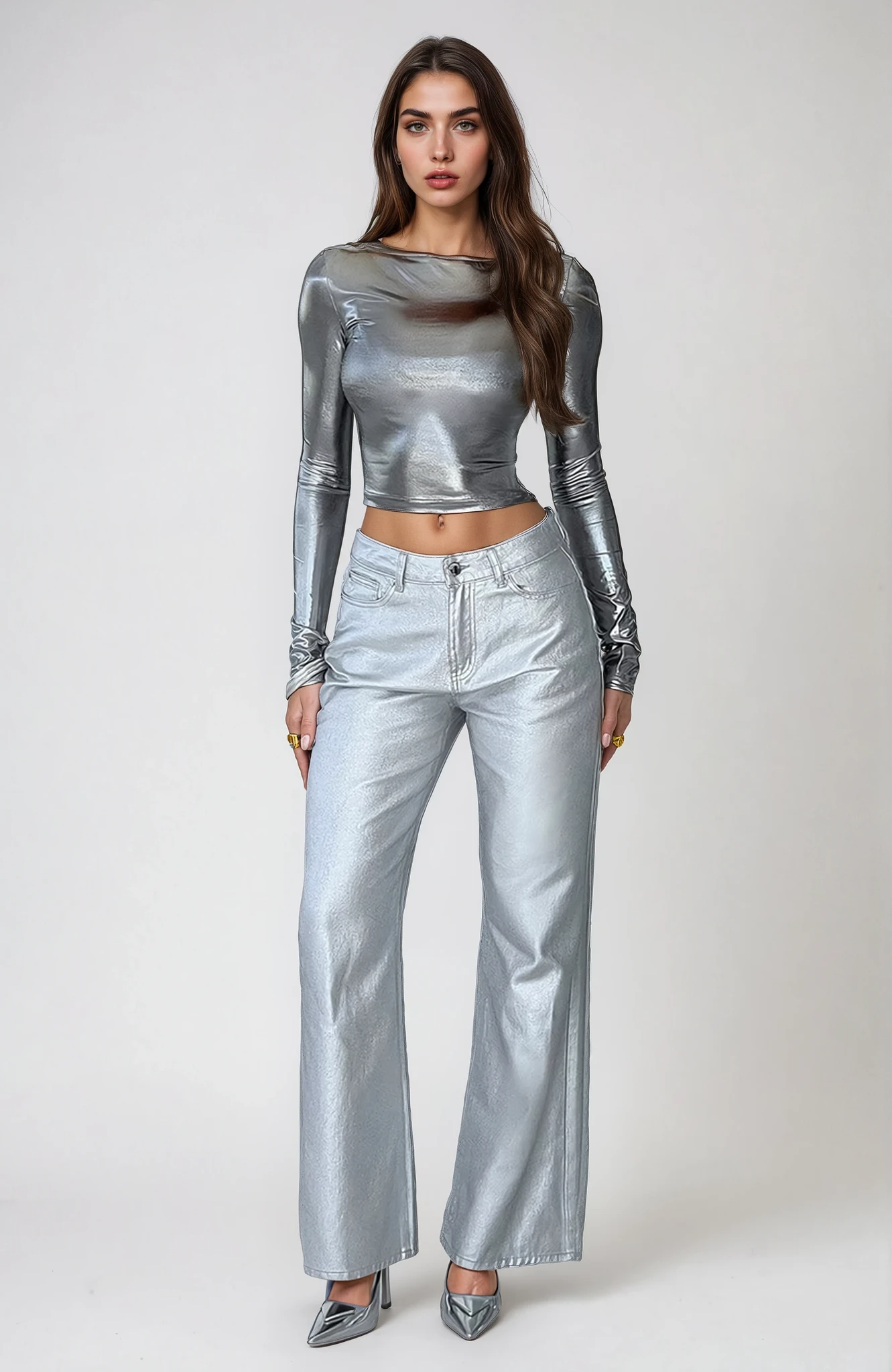Pantalón plateado ALYRA.