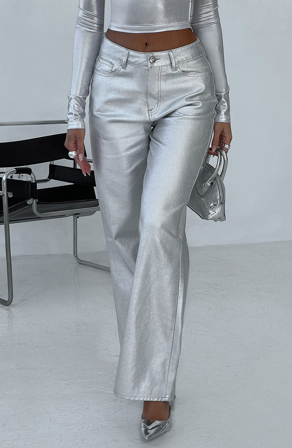Pantalón plateado ALYRA.