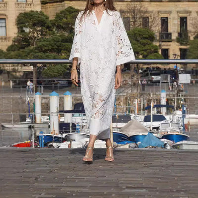 Sophie | Vestido elegante con bordes.