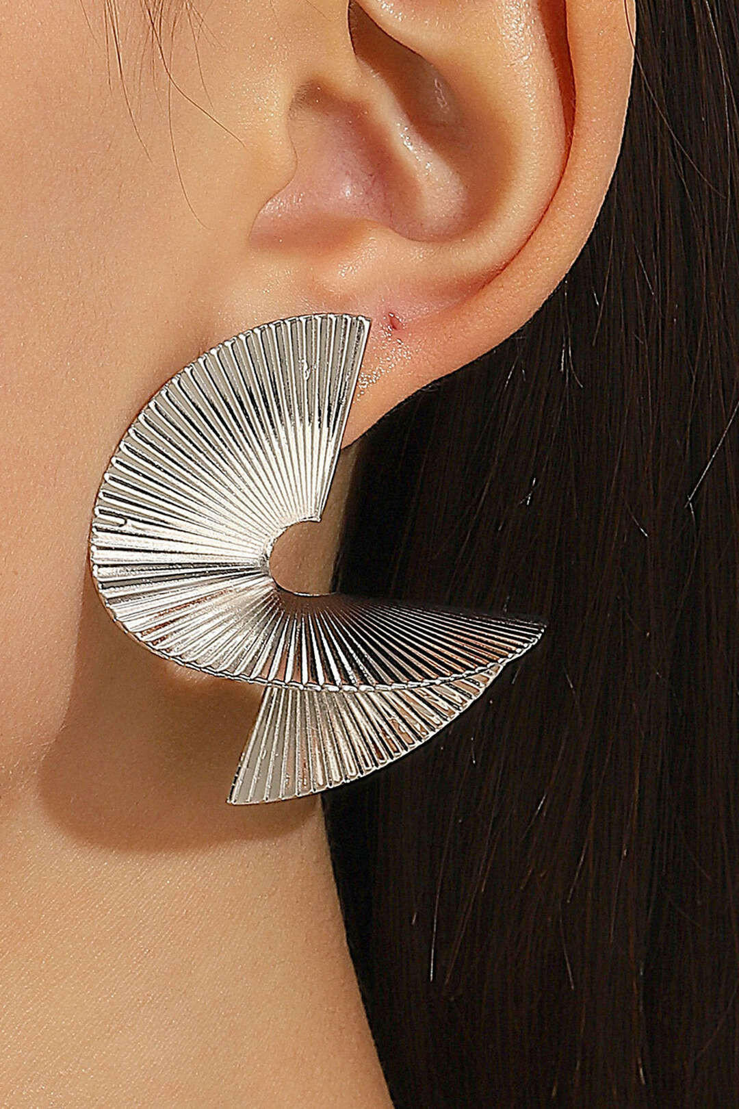 Pendientes de Metal Plisado.