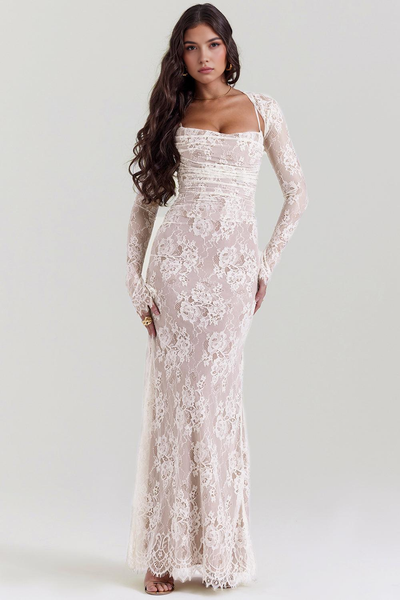 Celeste - Vestido Maxi de Encaje.