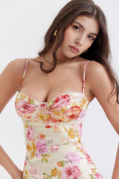 Fiorella - Vestido floral.