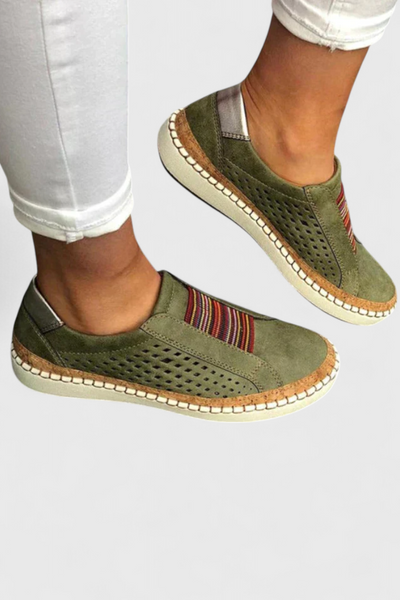 Saray Zapatos Ortopédicos Slip-On con Estilo Funcional.