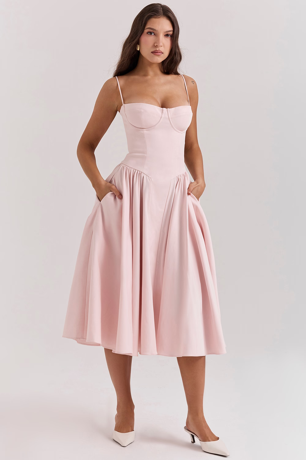 Felicity Vestido Midi Corsé Sin Mangas.