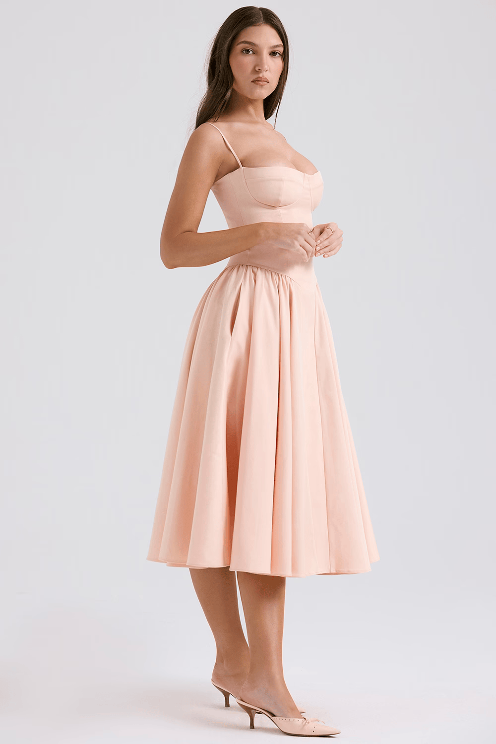 Felicity Vestido Midi Corsé Sin Mangas.