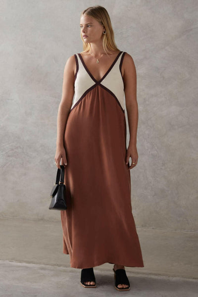 Vestido Midi Ágata.