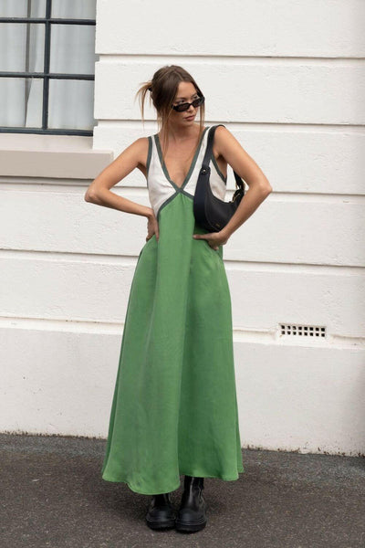 Vestido Midi Ágata.
