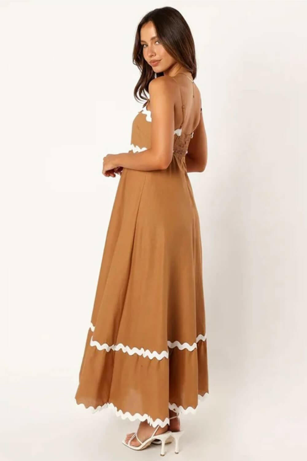 Vestido Midi Lila.