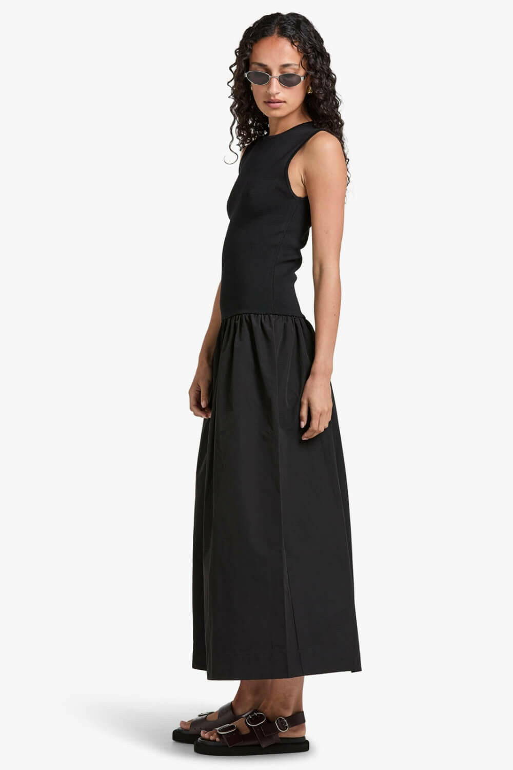 Vestido Midi Georgina Negro.